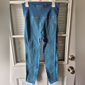 Blue High-Waisted Seamless Leggings